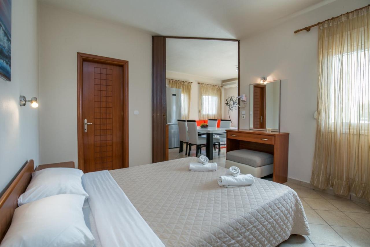 פוטוס Kapahi Magic Hotel Apartments מראה חיצוני תמונה